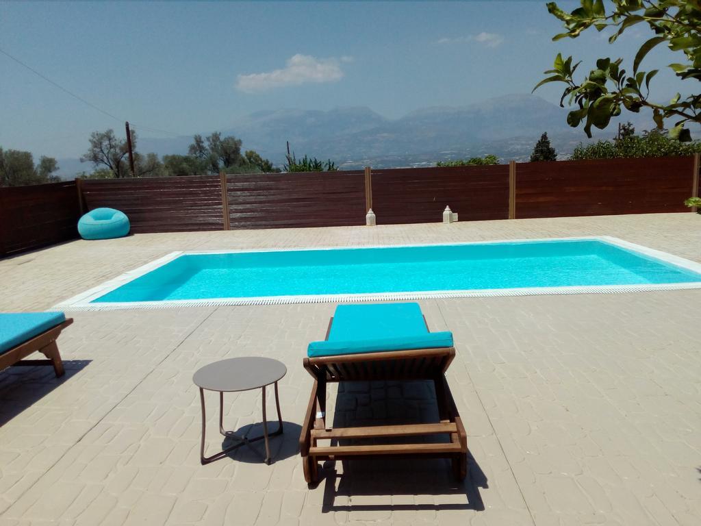 Maison d'hôtes House Veggera - Private Swimming Pool à Pombia Extérieur photo